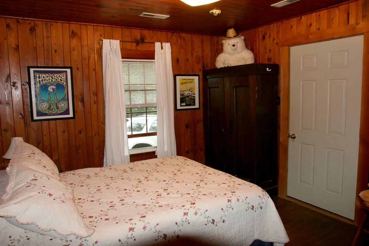 Pine Gables Cabins Βίλα Lake Lure Εξωτερικό φωτογραφία