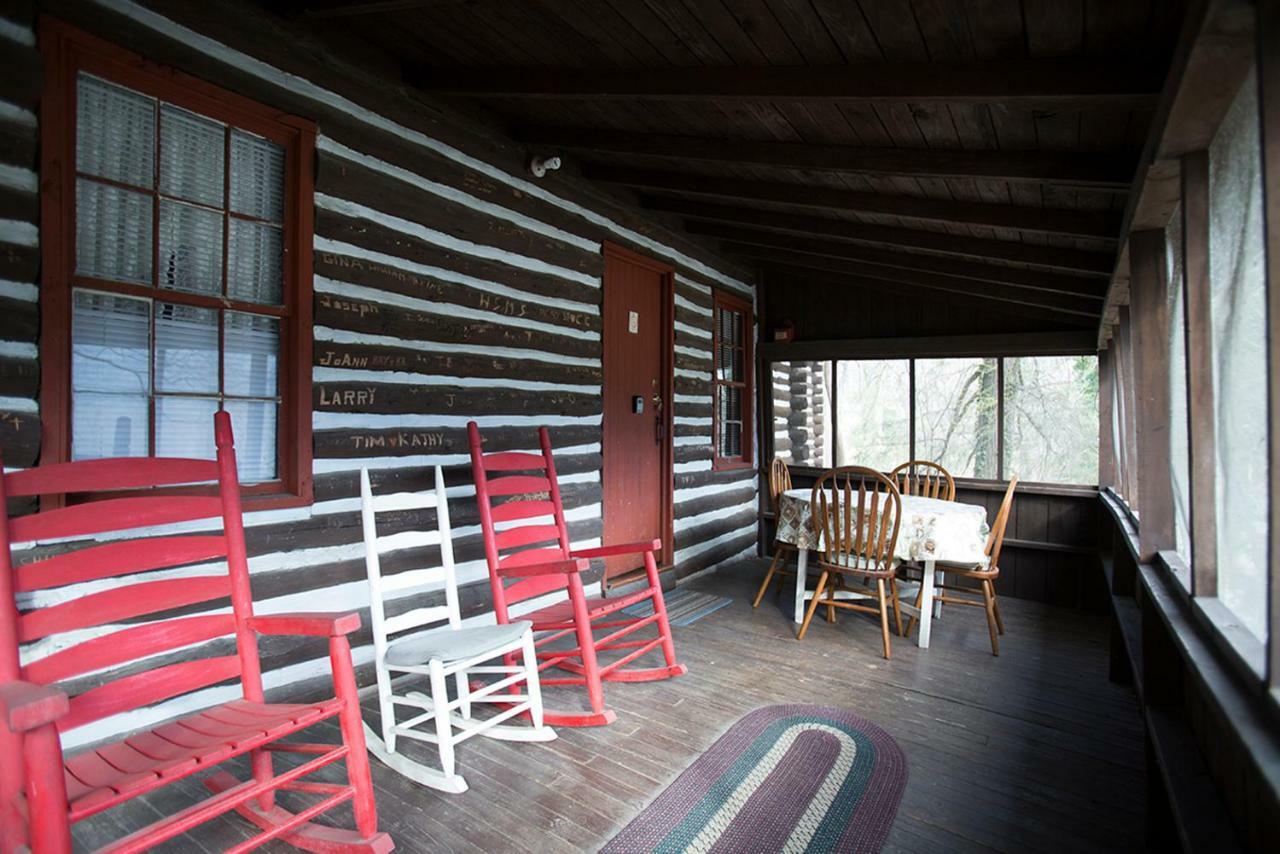 Pine Gables Cabins Βίλα Lake Lure Εξωτερικό φωτογραφία